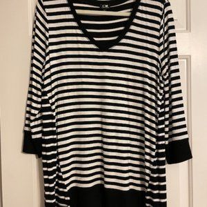 Cable & Gauge size L black & cream striped top/tunic